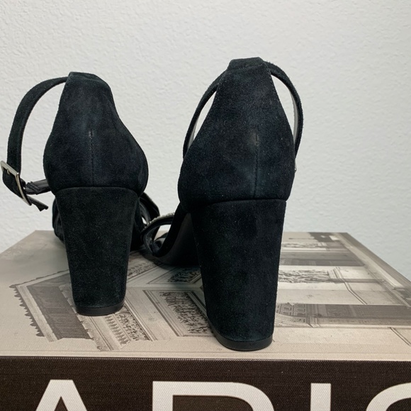 AEROSOLES HEELREST , In black with a sequenced bow at the toe. - Picture 5 of 6